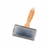 Brosse Carde Métal Manche Bois Pour Chiens Et Chats Désignation : Carde Medium | Taille : 9 Cm X 4 Cm MORIN 303003