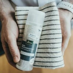 BRICOMARTEAU Shampooing Hunter Chien Basique (200 Ml) -Toilletage et hygiène du chien Soldes 65998284 3